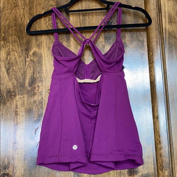 Lululemon Purple Yoga Top with Bra Size 6 - Picture 3 of 7